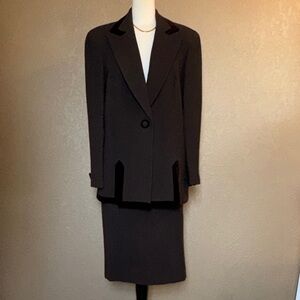 Vintage Elegant M DAQUIN Paris Espresso Skirt Set